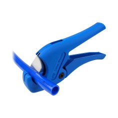 Pince coupe tube PE - Tube de 4 à 22 mm